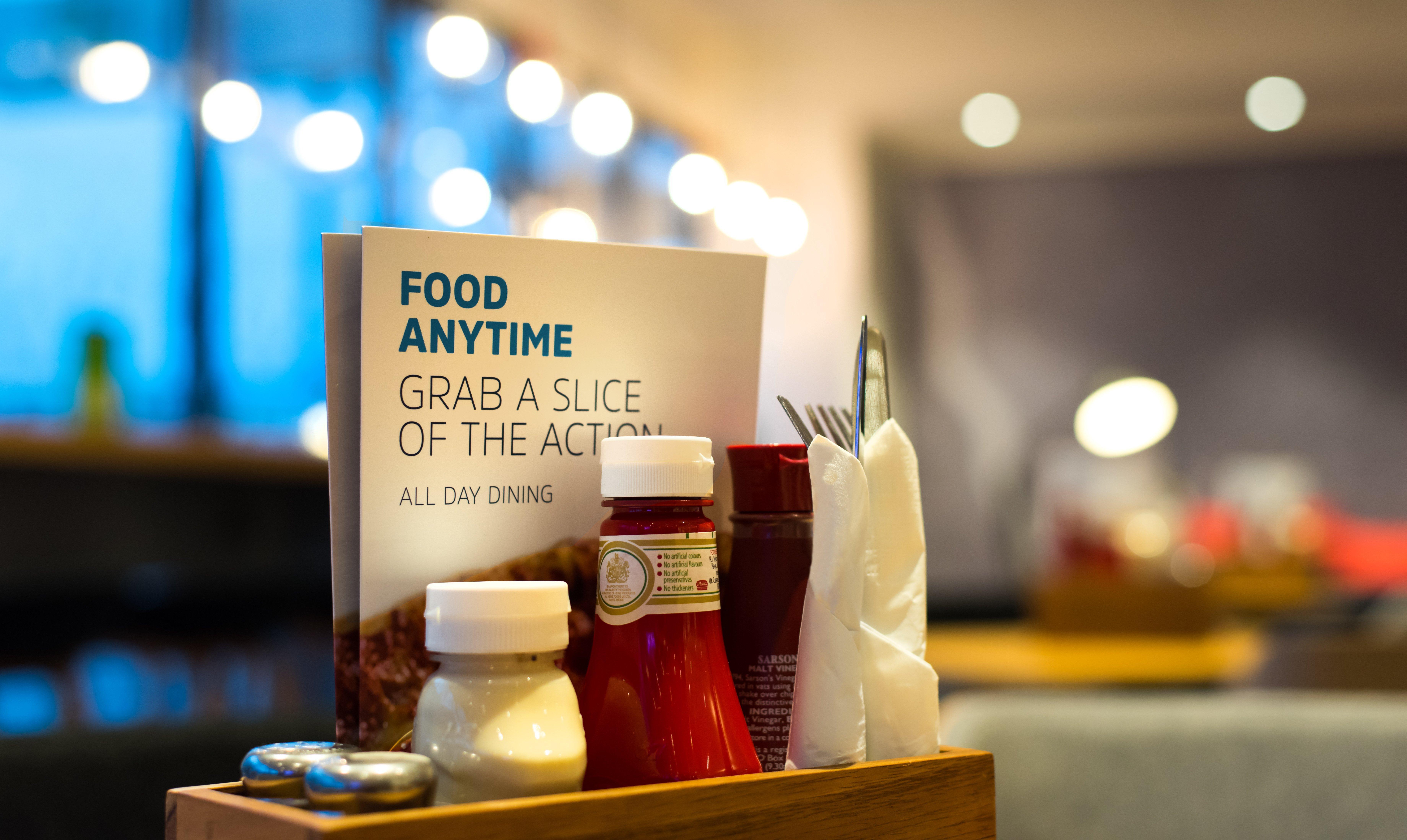 Holiday Inn Express - Exeter - City Centre By Ihg Eksteriør billede
