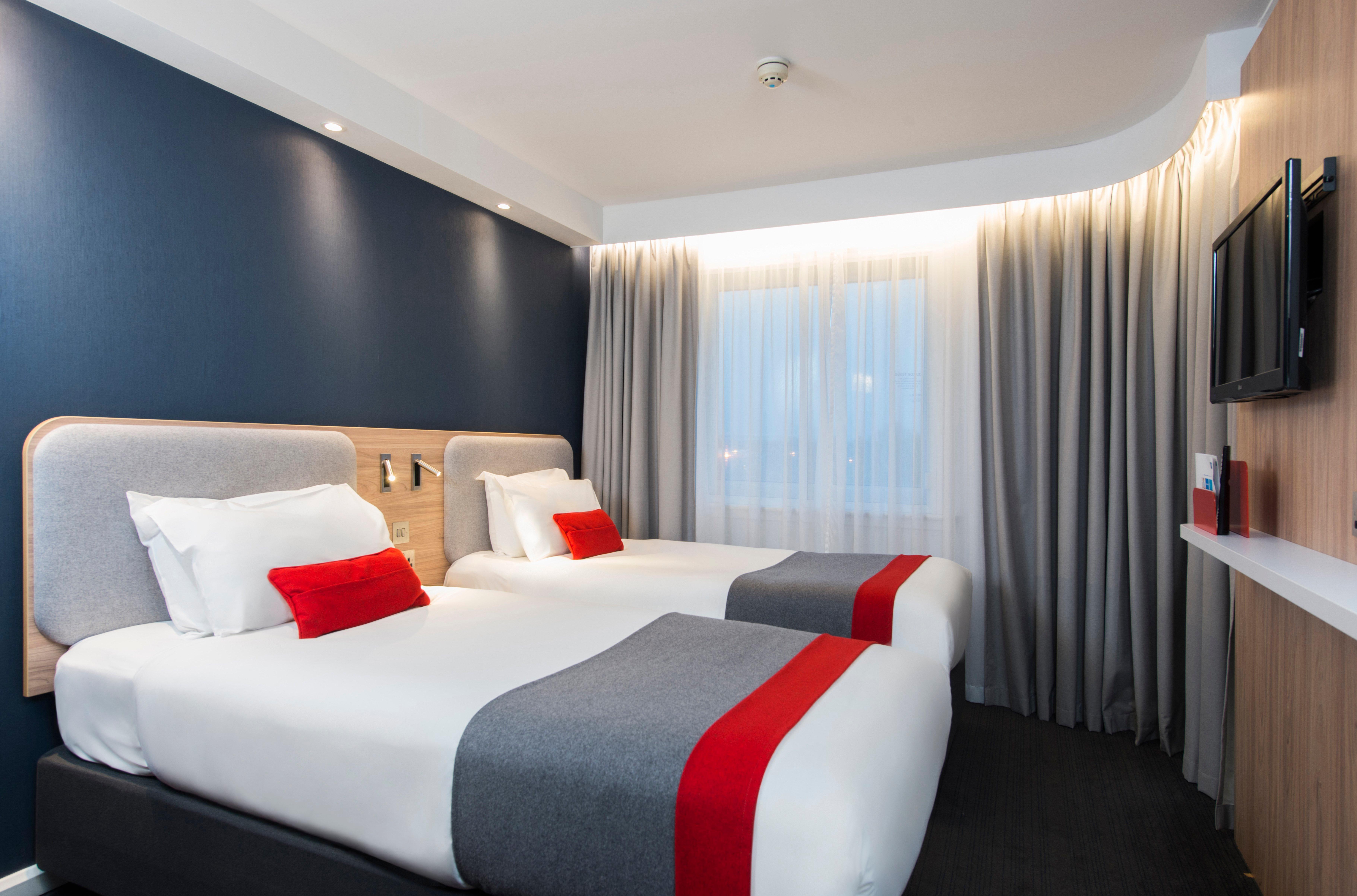 Holiday Inn Express - Exeter - City Centre By Ihg Eksteriør billede