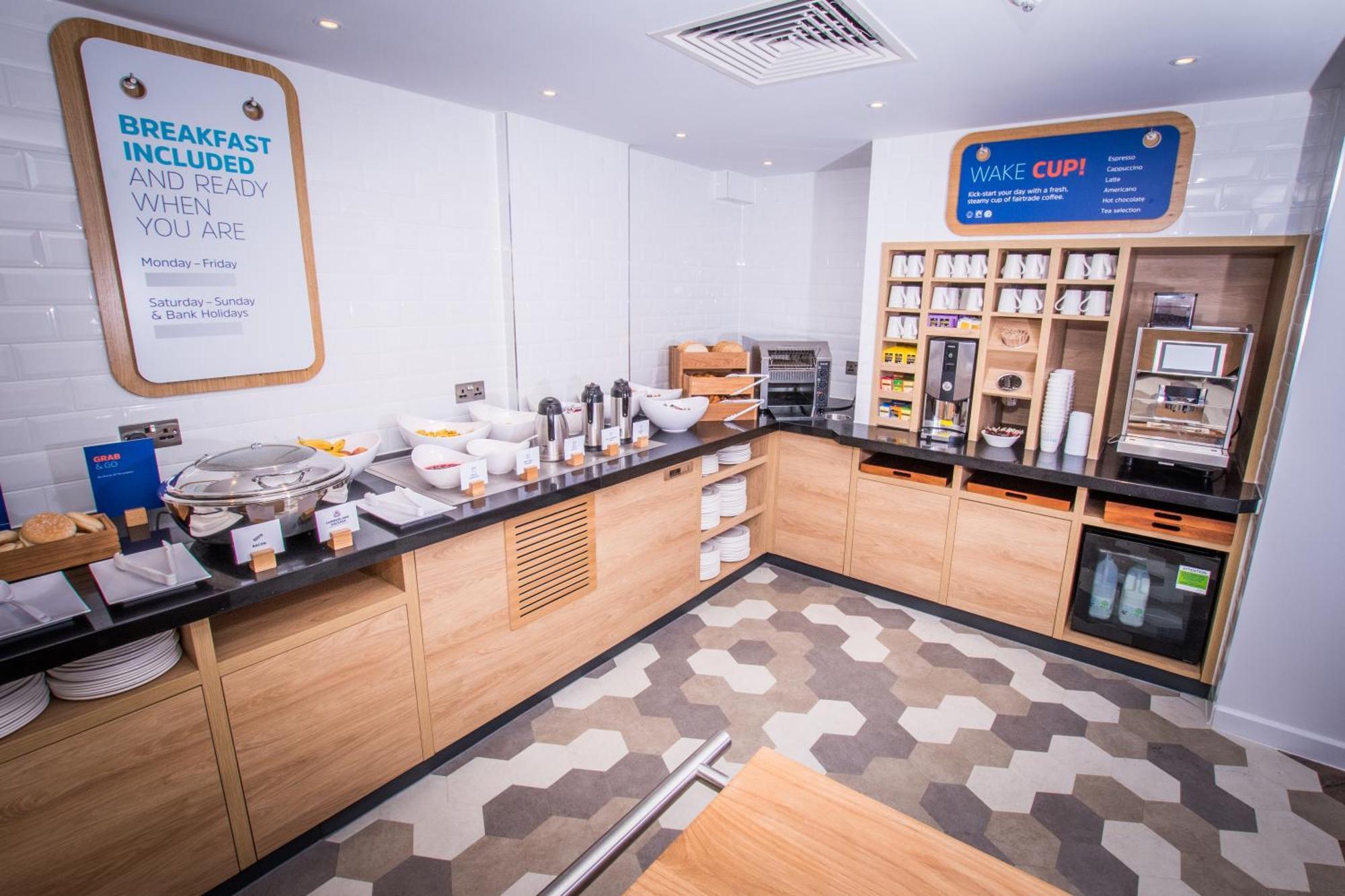 Holiday Inn Express - Exeter - City Centre By Ihg Eksteriør billede